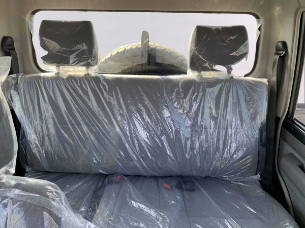 Toyota Land Cruiser Pickup 2018/ Grey RHD Diesel MT Pickup 4WD view 9