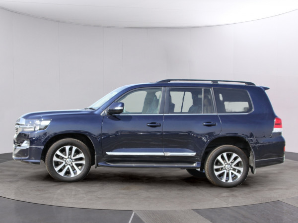 Toyota Land Cruiser 2017/ Blue(D) RHD Diesel AT SUV 4WD view 10
