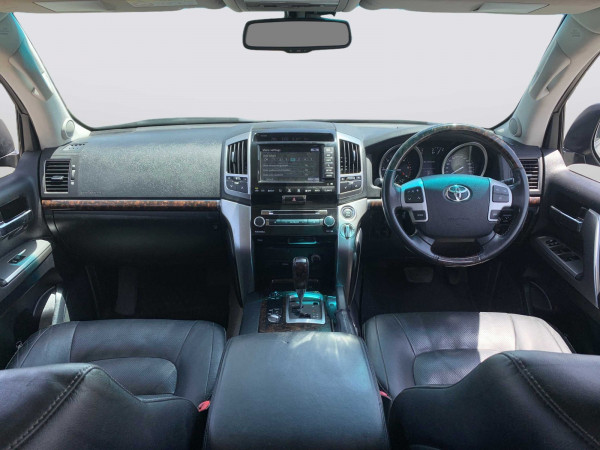 Toyota Land Cruiser 2015/ Black RHD Diesel AT SUV 4WD view 27