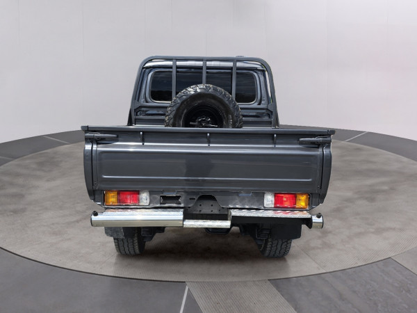 Toyota Land Cruiser Pickup 2015/ Grey RHD Diesel MT Pickup 4WD view 12