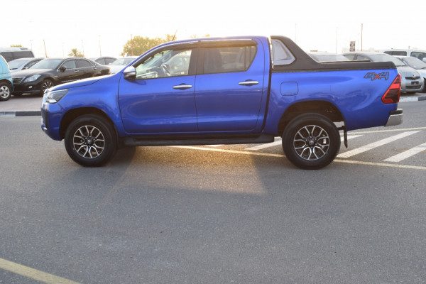 Toyota Hilux 2017  Blue RHD Diesel AT Pickup 4WD view 16