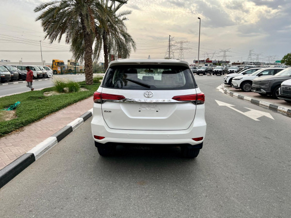 Toyota Fortuner 2016  White LHD Petrol AT SUV 4WD view 12