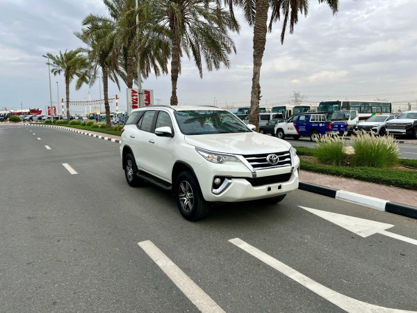 Toyota Fortuner 2016  White LHD Petrol AT SUV 4WD view 20
