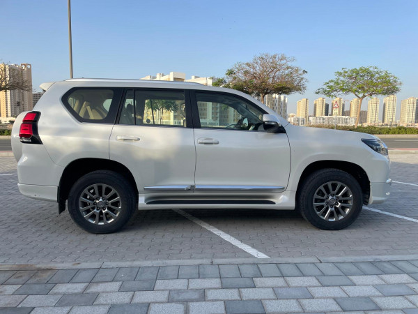 Toyota LAND CRUISER PRADO 2020/ White LHD Petrol AT SUV 4WD view 4