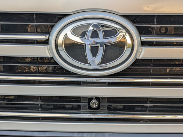 Toyota Land Cruiser 2015/ Black LHD Petrol AT SUV 4WD view 14