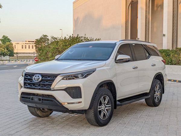 Toyota Fortuner 2021  White LHD Petrol AT SUV 4WD view 16