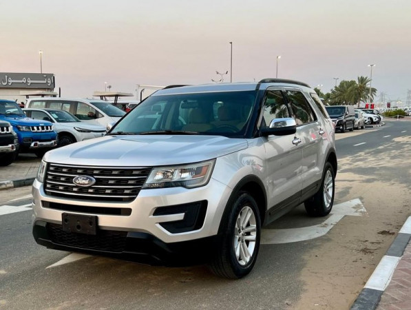 Ford Explorer 2017/ Silver LHD Petrol AT SUV 4WD view 25