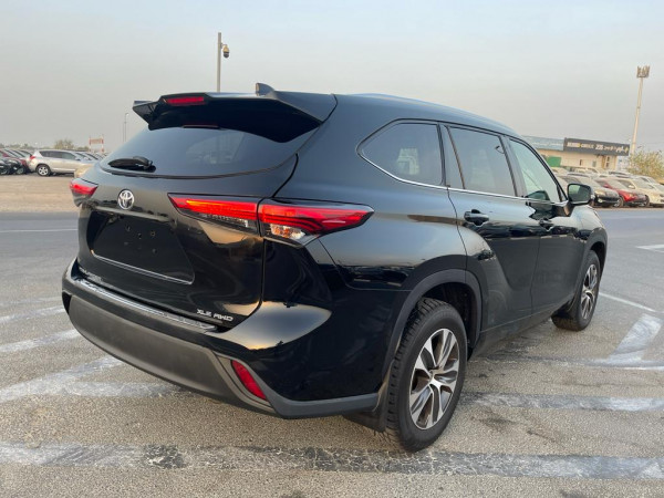 Toyota Highlander 2021/ Black LHD Petrol AT SUV 4WD view 13