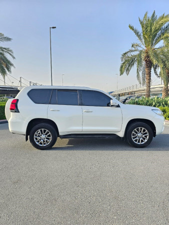 Toyota LAND CRUISER PRADO 2019  White LHD Petrol AT SUV 4WD view 7