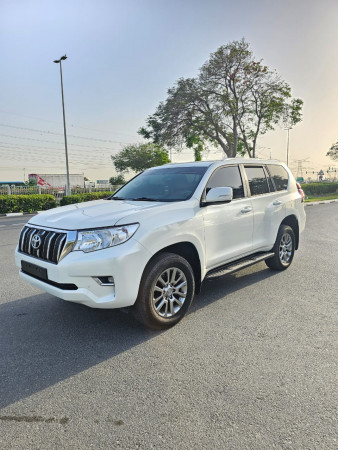 Toyota LAND CRUISER PRADO 2019  White LHD Petrol AT SUV 4WD view 8
