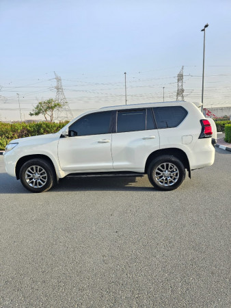 Toyota LAND CRUISER PRADO 2019  White LHD Petrol AT SUV 4WD view 10