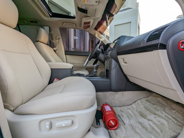 Toyota LAND CRUISER PRADO 2018/ Black LHD Petrol AT SUV 4WD view 2