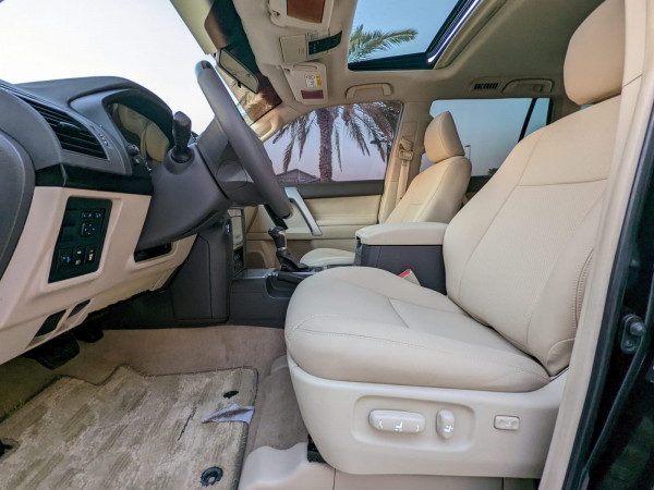 Toyota LAND CRUISER PRADO 2018/ Black LHD Petrol AT SUV 4WD view 6