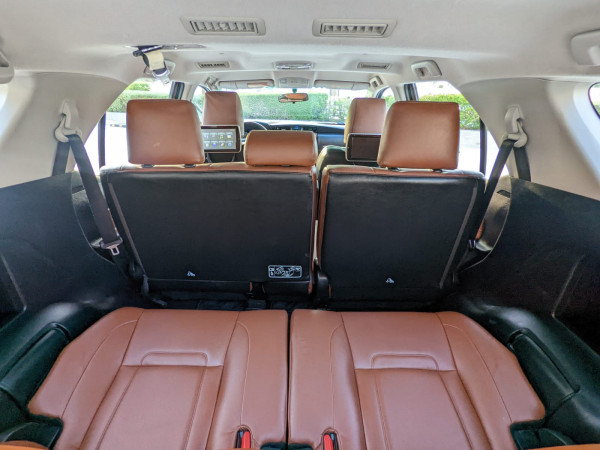 Toyota Fortuner 2017/ Grey LHD Petrol AT SUV 4WD view 19