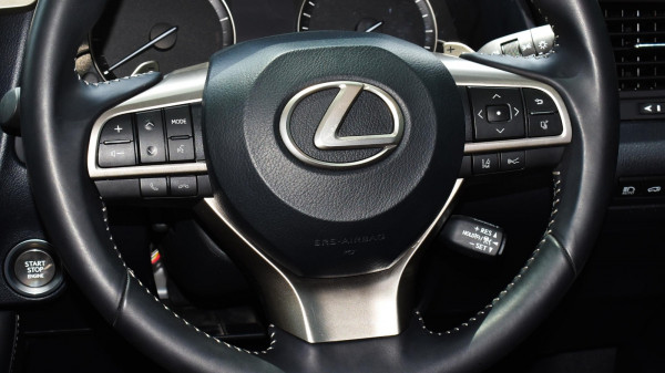 Lexus RX 350 2021/ White RHD Petrol AT SUV Crossover 4WD view 5