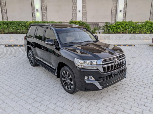 Toyota Land Cruiser 2016/ Black LHD Petrol AT SUV 4WD view 12