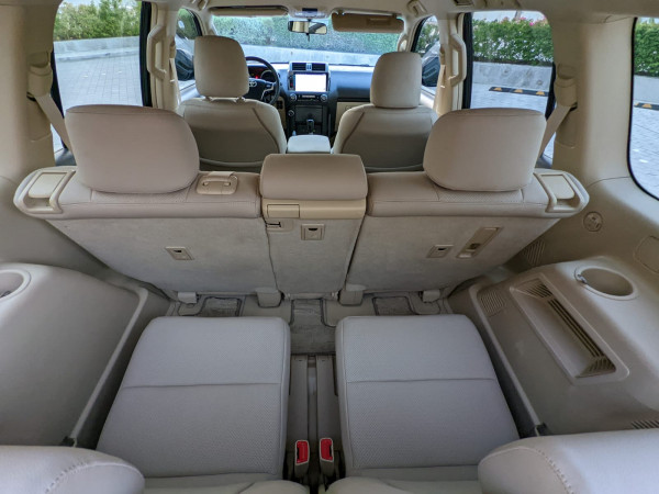 Toyota LAND CRUISER PRADO 2016/ Grey LHD Petrol AT SUV 4WD view 5