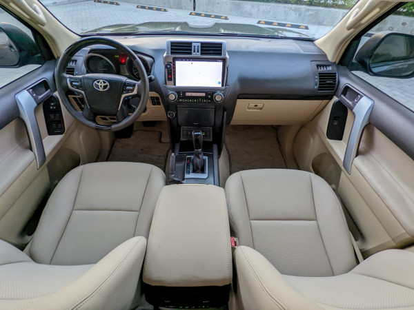 Toyota LAND CRUISER PRADO 2016/ Grey LHD Petrol AT SUV 4WD view 6