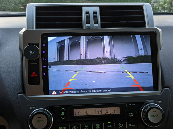 Toyota LAND CRUISER PRADO 2016/ Grey LHD Petrol AT SUV 4WD view 9