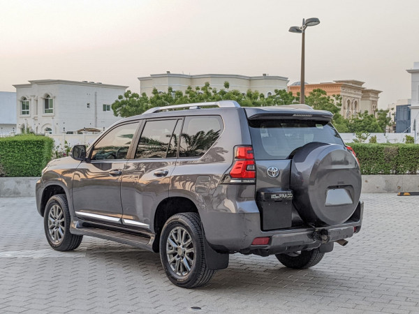Toyota LAND CRUISER PRADO 2016/ Grey LHD Petrol AT SUV 4WD view 12