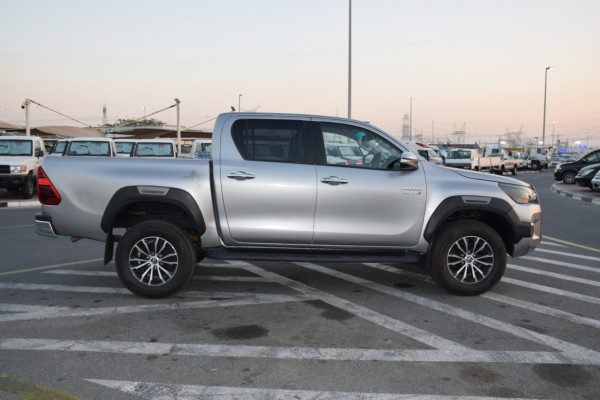 Toyota Hilux 2020/ Silver RHD Diesel AT Pickup 4WD view 12