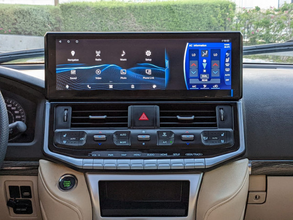 Toyota Land Cruiser 2014/ Black LHD Petrol AT SUV 4WD view 6