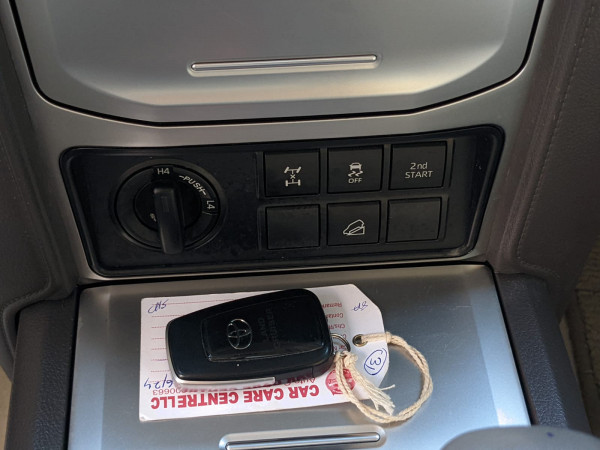 Toyota LAND CRUISER PRADO 2022/ White LHD Petrol AT SUV 4WD view 7