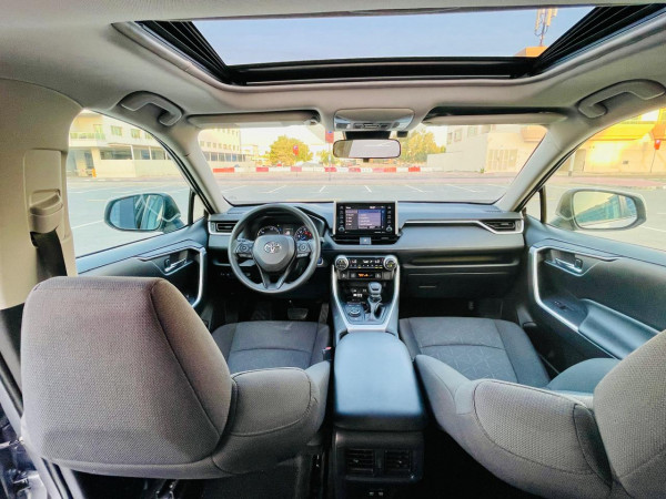 Toyota RAV 4 2019/ Silver LHD Hybrid AT SUV Crossover 2WD view 11
