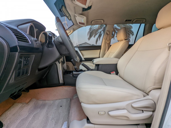 Toyota LAND CRUISER PRADO 2010/ White LHD Petrol AT SUV 4WD view 16