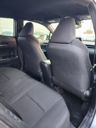 Toyota C HR 2019  Silver LHD Petrol AT SUV Crossover 2WD view 5