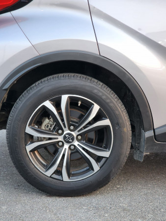 Toyota C HR 2019  Silver LHD Petrol AT SUV Crossover 2WD view 19