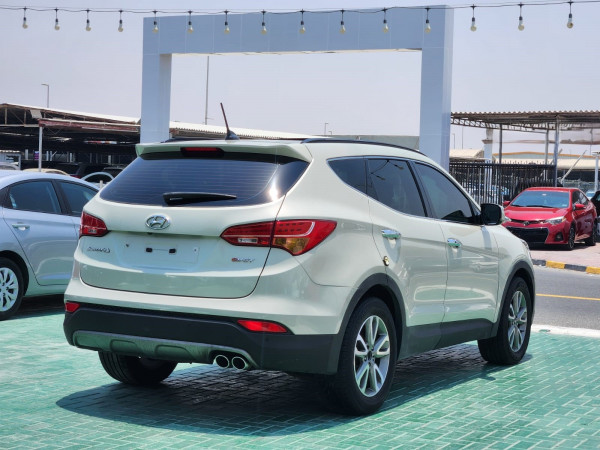 Hyundai Santa Fe 2013/ Tan LHD Diesel AT SUV Crossover 2WD view 12