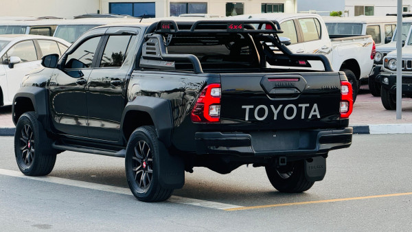 Used Car Toyota Hilux 2018 For Sale | Jaftim