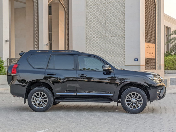 Toyota LAND CRUISER PRADO 2019  Black LHD Petrol AT SUV 4WD view 22
