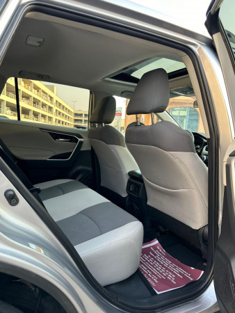 Toyota RAV 4 2019/ Silver LHD Petrol AT SUV Crossover 2WD view 11