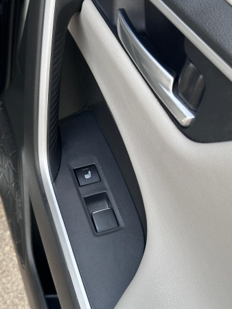 Toyota RAV 4 2020  White LHD Hybrid AT SUV Crossover 2WD view 6