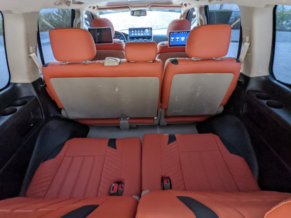 Toyota Land Cruiser 2011  Black LHD Petrol AT SUV 4WD view 8