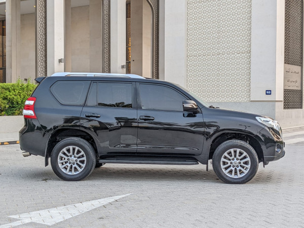 Toyota Prado 2017  Black LHD Petrol AT SUV 4WD view 15