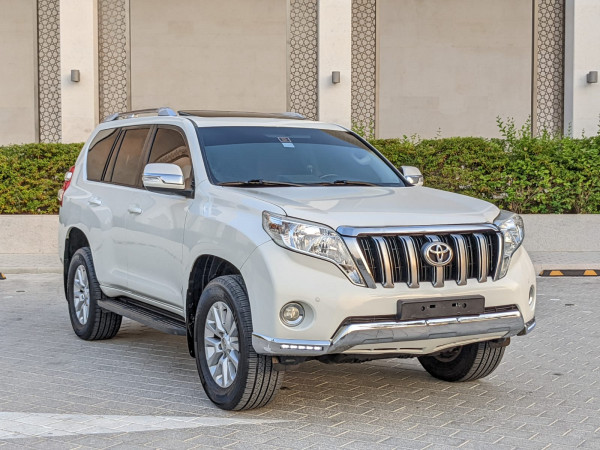 Toyota LAND CRUISER PRADO 2016  White LHD Petrol AT SUV 4WD view 3