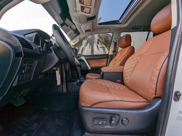 Toyota LAND CRUISER PRADO 2016  White LHD Petrol AT SUV 4WD view 9