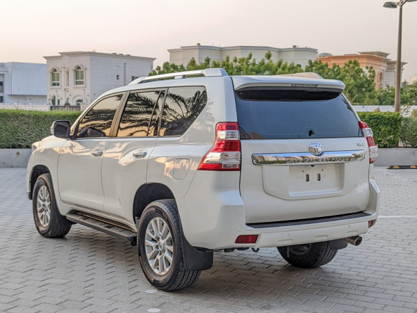 Toyota LAND CRUISER PRADO 2016  White LHD Petrol AT SUV 4WD view 17