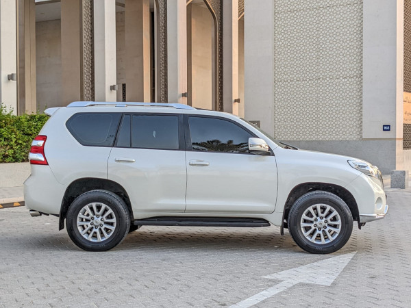Toyota LAND CRUISER PRADO 2016  White LHD Petrol AT SUV 4WD view 20