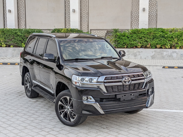 Toyota Land Cruiser 2019  Black LHD Petrol AT SUV 4WD view 12