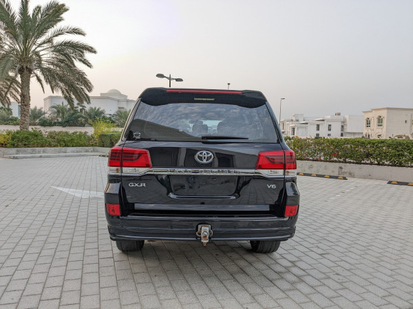Toyota Land Cruiser 2019  Black LHD Petrol AT SUV 4WD view 19