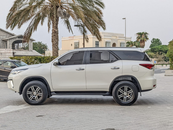 Toyota Fortuner 2018  White LHD Petrol AT SUV 4WD view 11