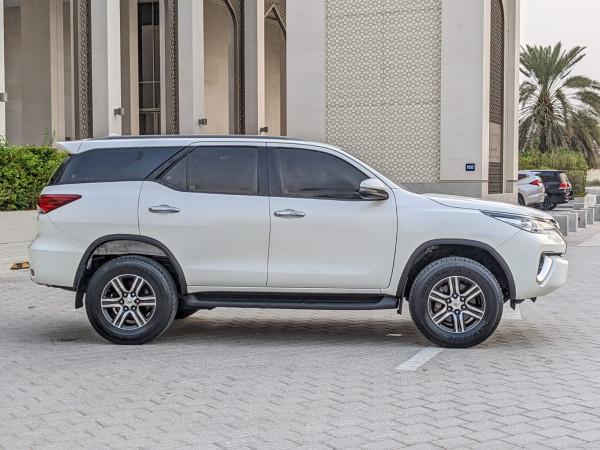 Toyota Fortuner 2018  White LHD Petrol AT SUV 4WD view 15