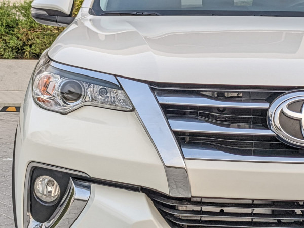 Toyota Fortuner 2018  White LHD Petrol AT SUV 4WD view 18