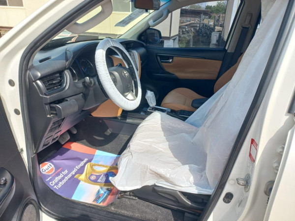 Toyota Fortuner 2020  White LHD Petrol AT SUV 4WD view 9