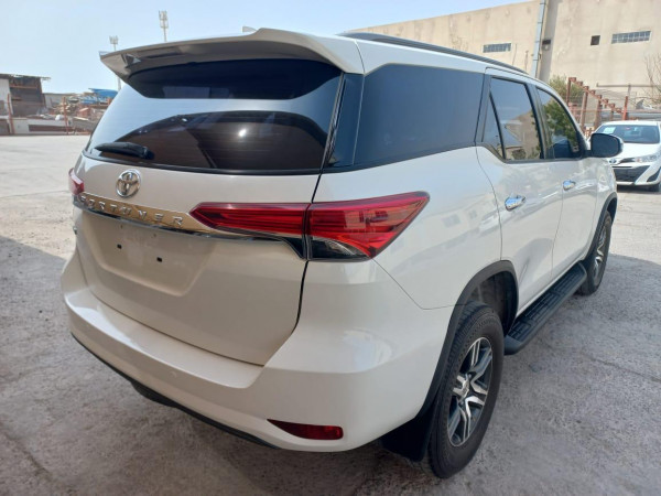 Toyota Fortuner 2020  White LHD Petrol AT SUV 4WD view 16