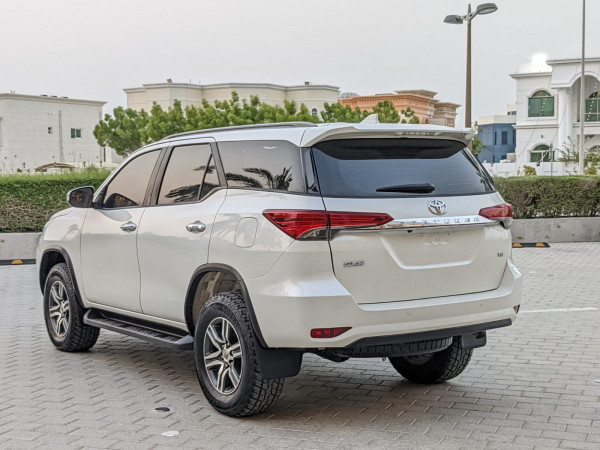 Toyota Fortuner 2016  White LHD Petrol AT SUV 4WD view 12
